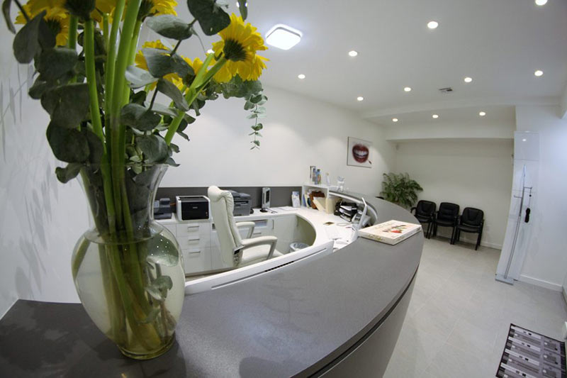 dentist brooklyn clinic picture 1